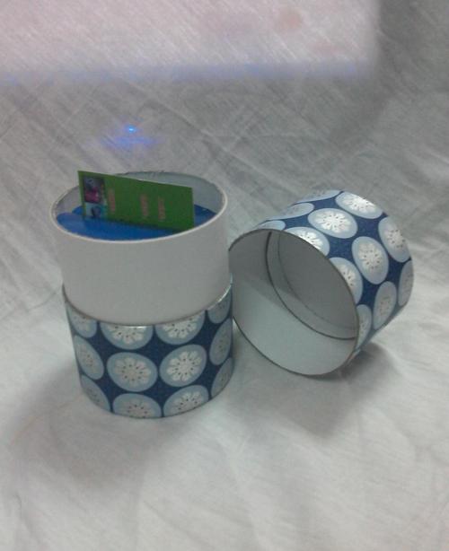 深圳市东波包装制品提供的卡片类包装纸罐